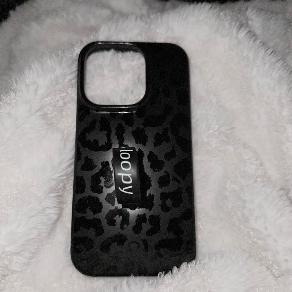 Loopy Case Black Leopard Print Case